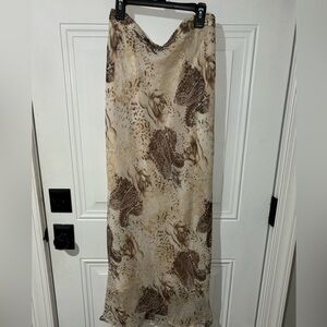 Selene Sport Women's Size 2X Lined Skirt Length 42", Ruffled Hem Very Good Cond.